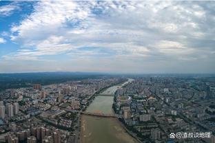 雷恩主帅不满巴黎点球：这就是给大球队的点球，在一些球场才会判